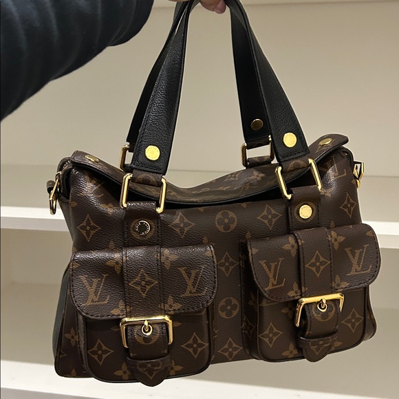 Louis Vuitton Manhattan MM monogram with black leather - Picture 3 of 11